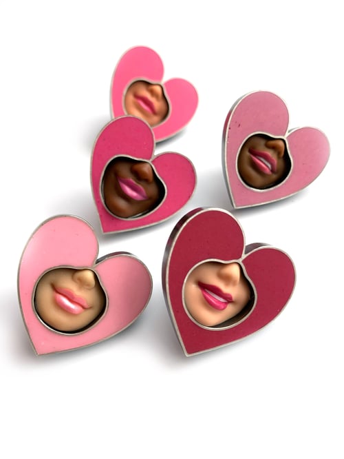 Image of Smile Heart Pin - 1