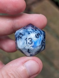 Image 4 of Deep Ocean Mist Standard D20 Single