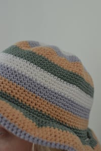 Image 2 of crochet bucket hat nr2