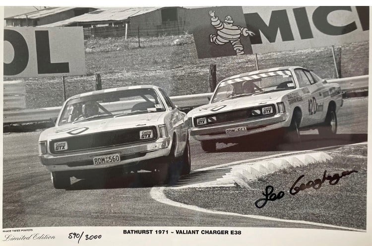 Image of Bathurst Chargers and Pacers - A Photographic History PLUS 2 Autographed photos.