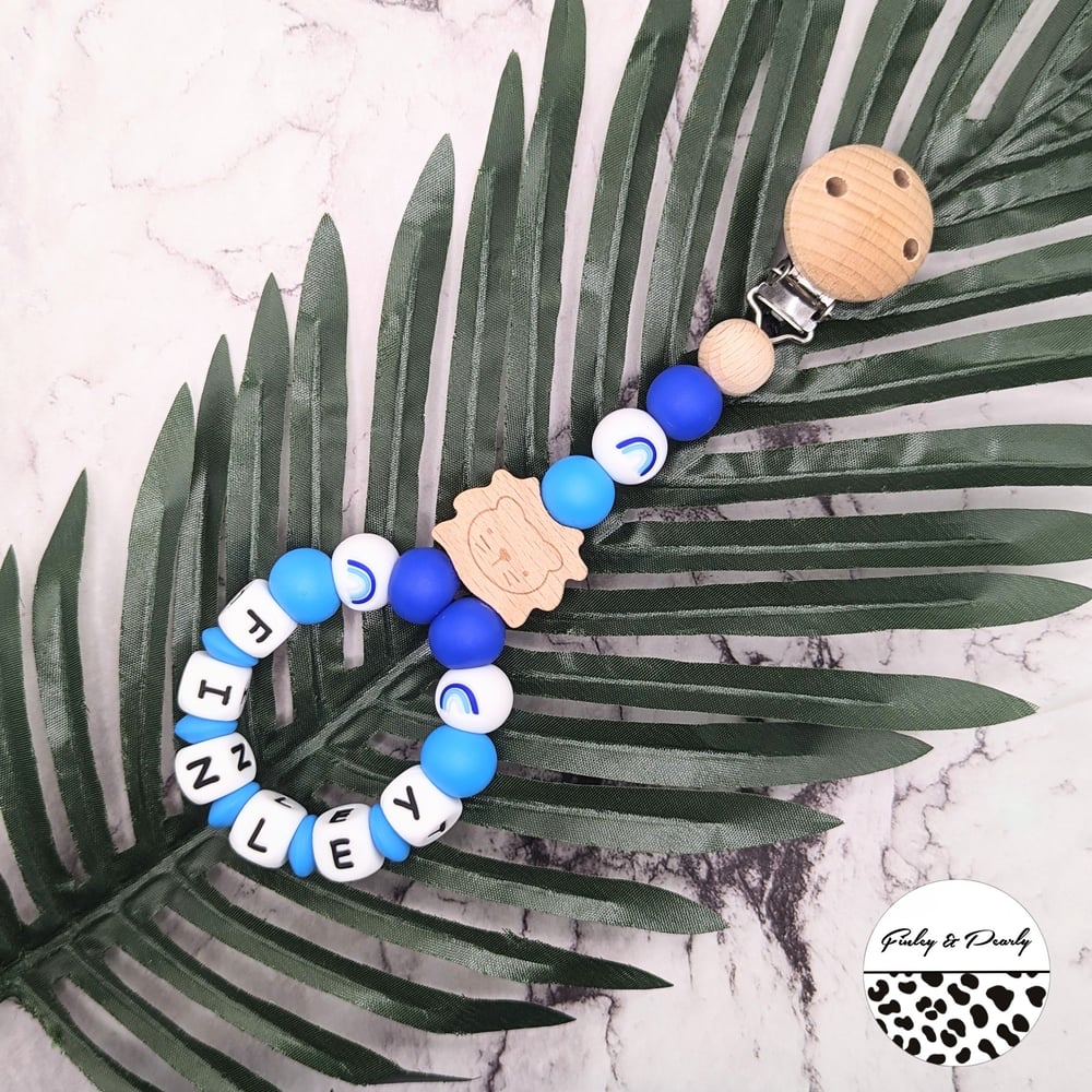 PRAM CHARM: Wooden Lion