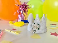 Image 2 of Pure white crown