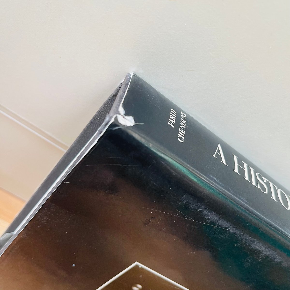 MODEST) BOOKS — (Farid Chenoune)(A History of Men's Fashion)