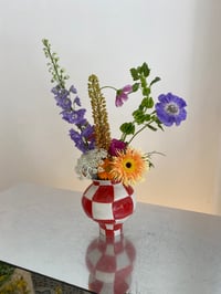Image of Vase à damier rouge