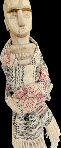 Image 3 of Claudia