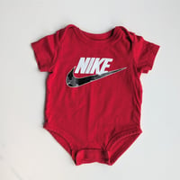 Image 3 of Infant Nike 5PC Bundle