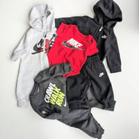 Image 1 of Infant Nike 5PC Bundle