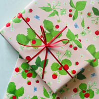 Image 3 of Strawberry Wrapping paper