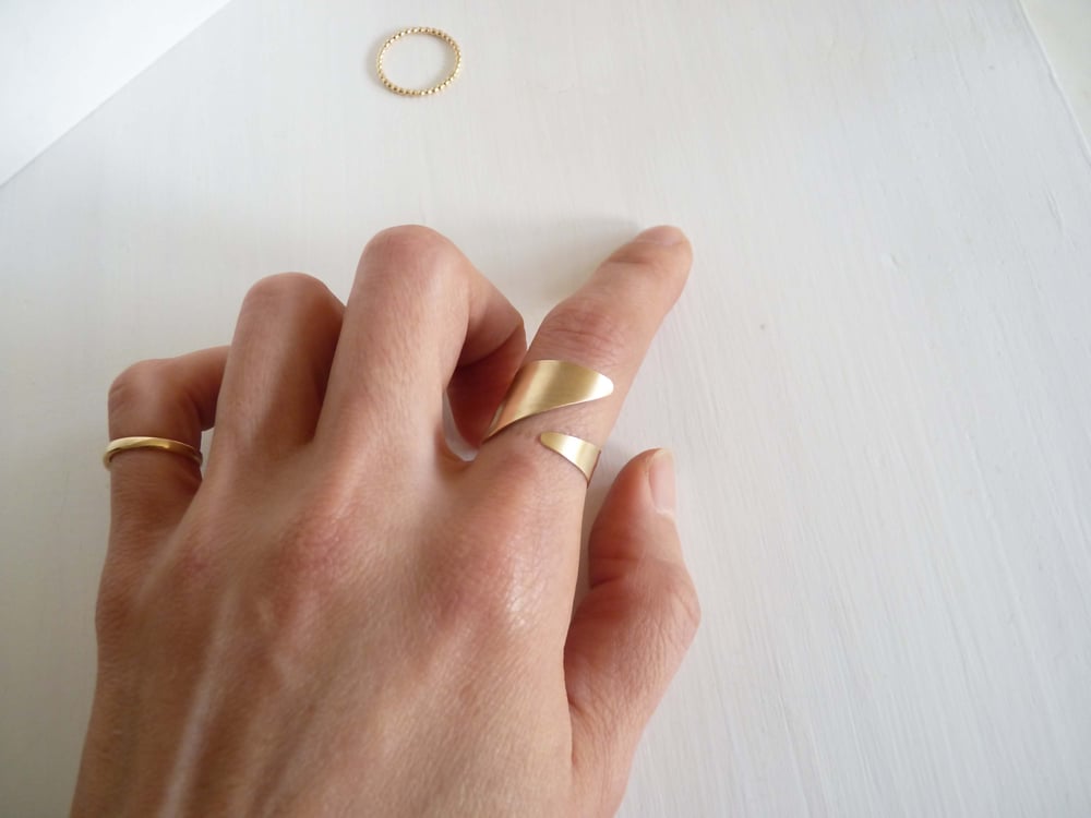 Image of Seren gold ring