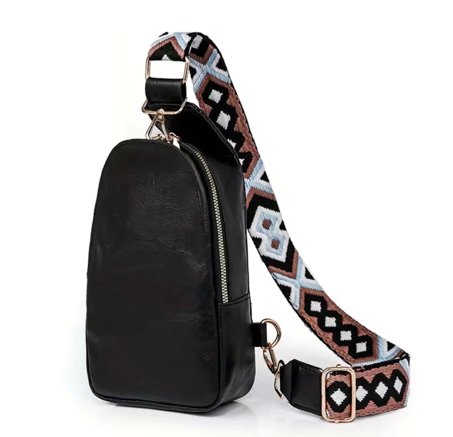 Image of Wanderer cross body bag