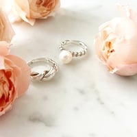 Image 4 of Gumball Pearl Rope Ring