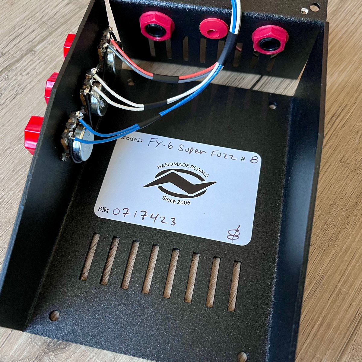 【中古】 Boring ＆ Pretentious Felicidadblanch FY-6 SUPER FUZZ #8 | BREÑA FX