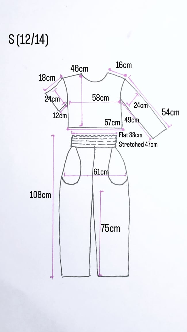 S (12/14) Dainty pink floral