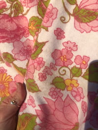 Image 2 of XL (22) *Reduced fault Roses and Dandelions 