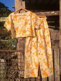 Image 1 of XS (8/10)  Golden Orange Floral 