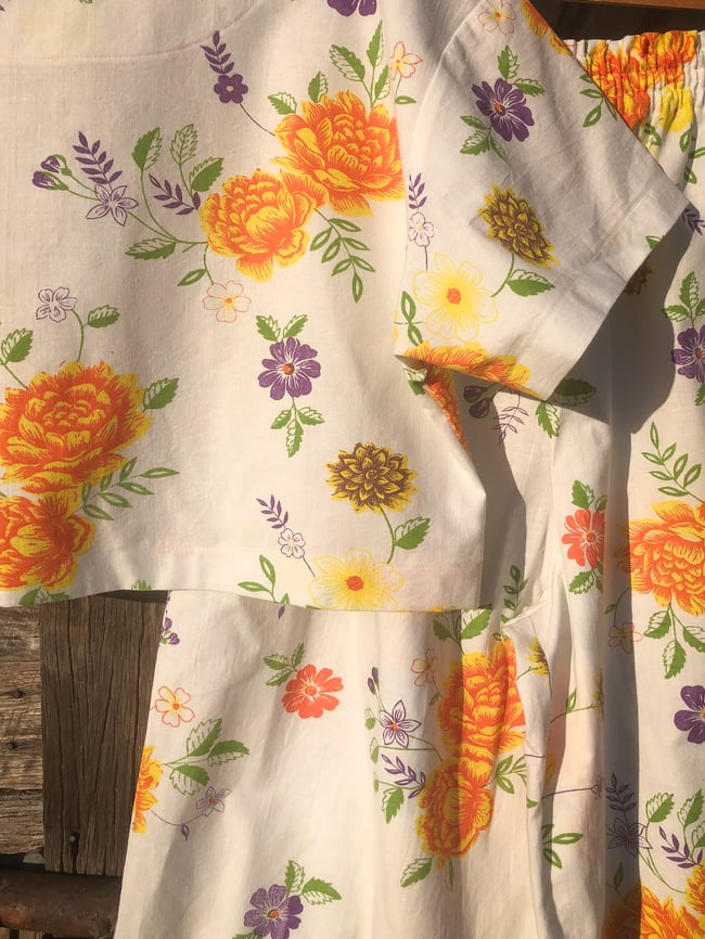 M (16)  Sunshine Floral