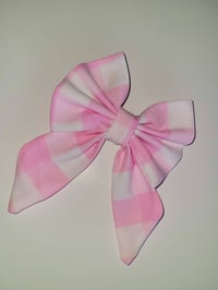 Image 1 of Pink plaid Barbie bow 🎀