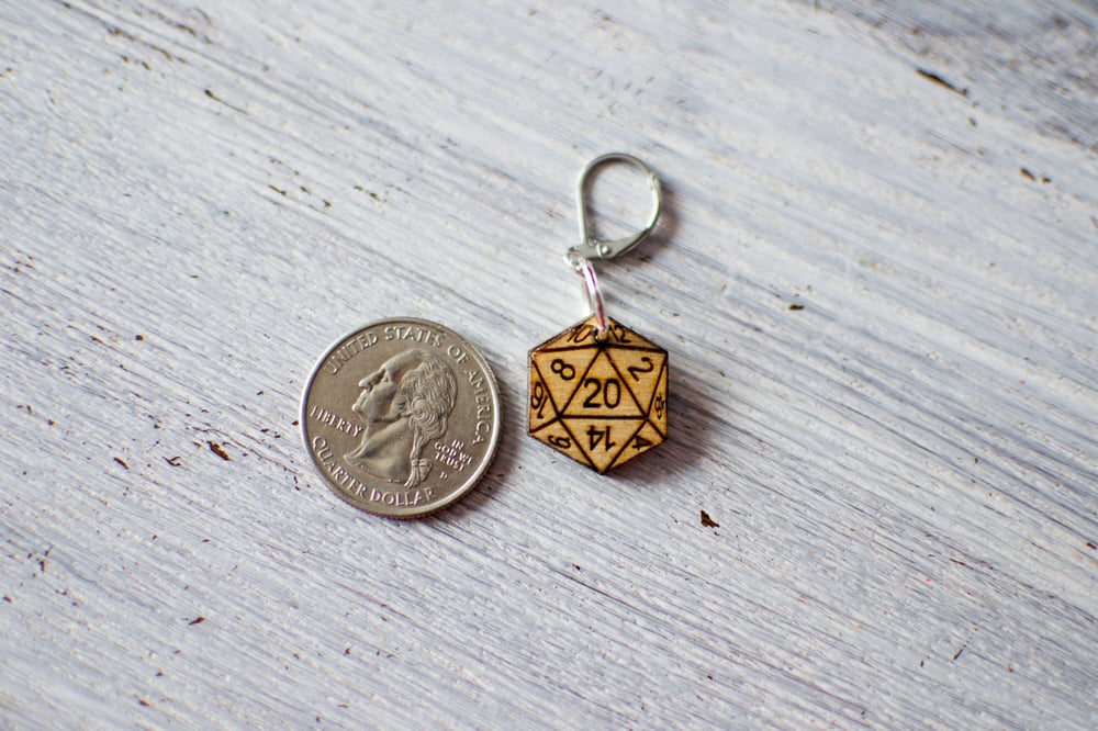 Image of D20 Wooden Stitch Marker