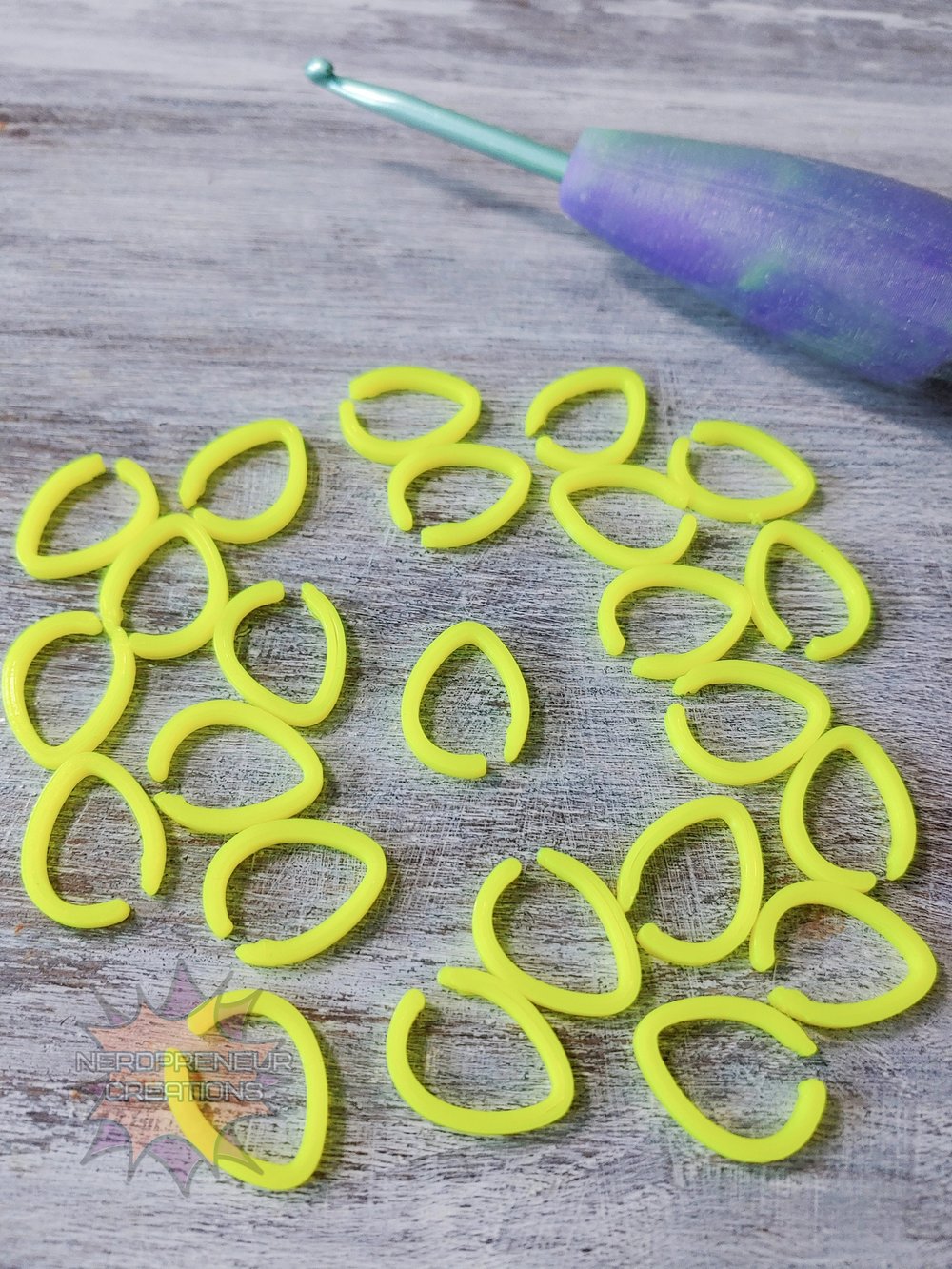 Image of 12 Pack Egg / Tear Drop Stitch Markers - 3D Printed