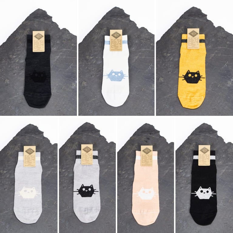 Chaussettes en lin Tête de Chat Célèbre - FANTOME Image 2