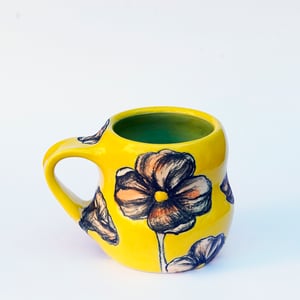 Image of Stephanie KIM | " Yellow Flower Mug"