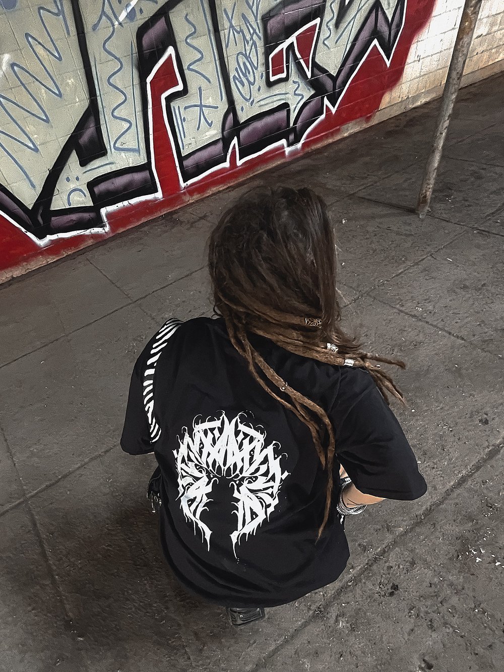 MERAKI TEE
