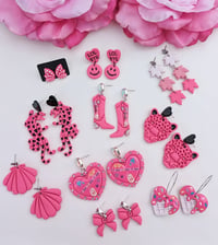 Image 2 of PINK COLLECTION