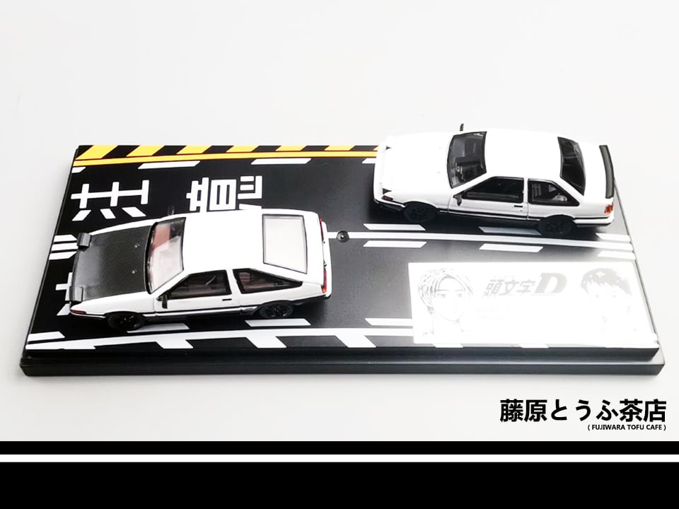 1:64 Toyota AE86 Zenki Hatch & Toyota AE86 Kouki Coupe Diecast