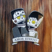 Amor Eterno Enamel Pin 