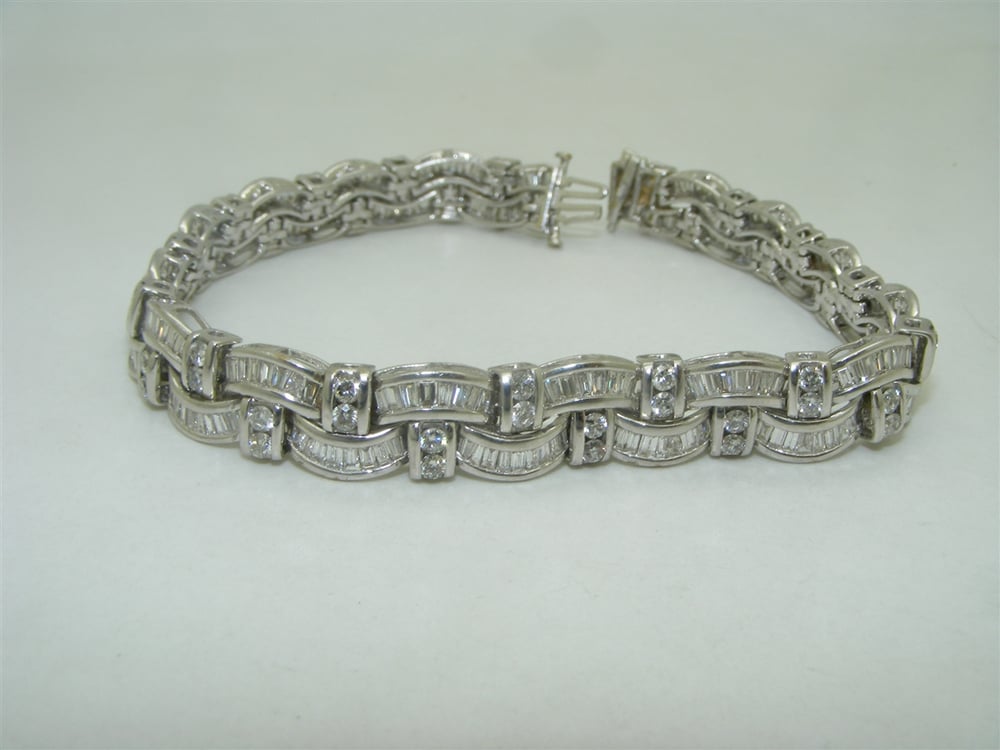 Image of Unisex Diamond White Gold Bracelet