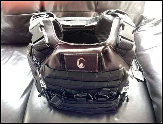 Bulletproof LifeVest™ - Level 4 Plates (Black)