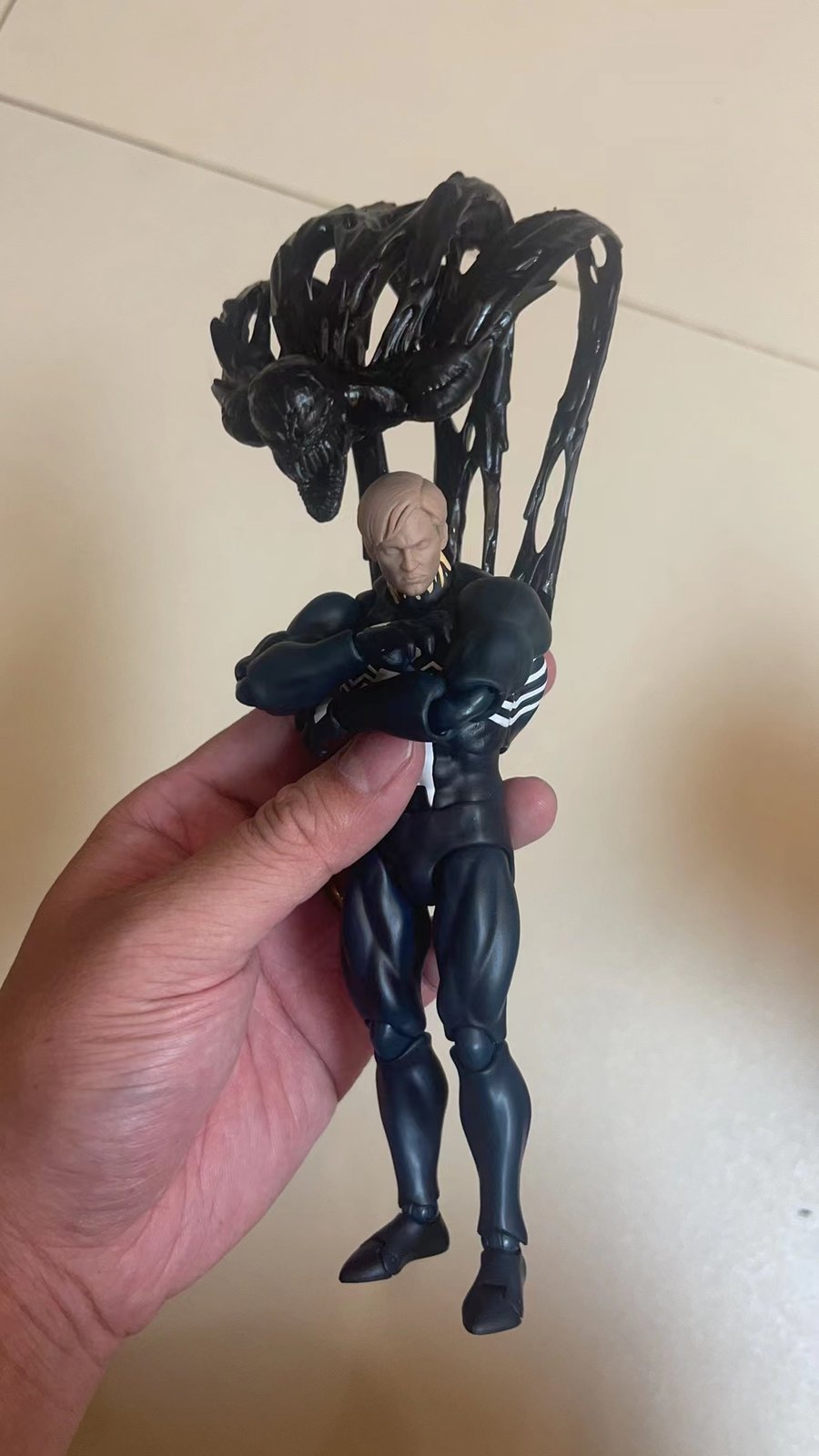 Mafex shops venom