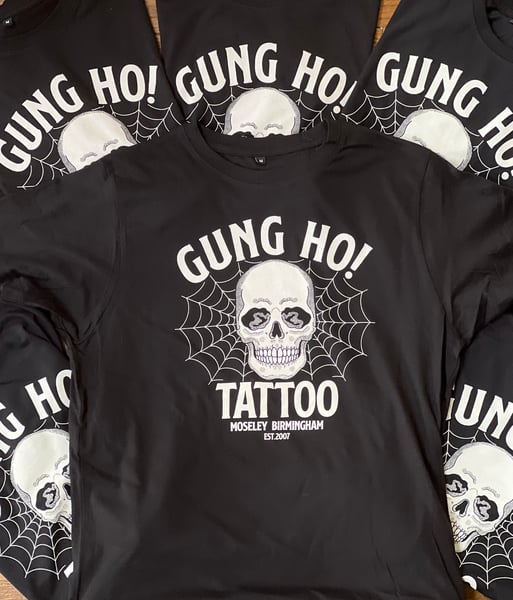 Image of Skull and web T-shirt