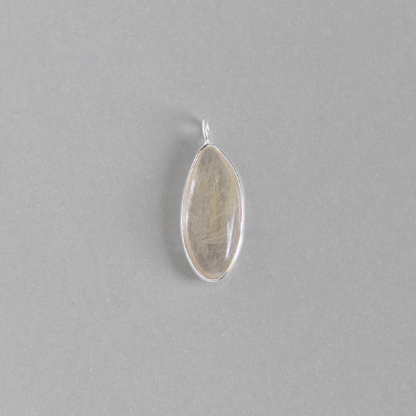 Image of Golden Rutilated Quartz oval shape cabochon cut silver lined necklace no.2