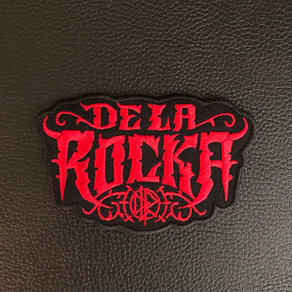 DE LA ROCKA (PARCH) 2 COLORS