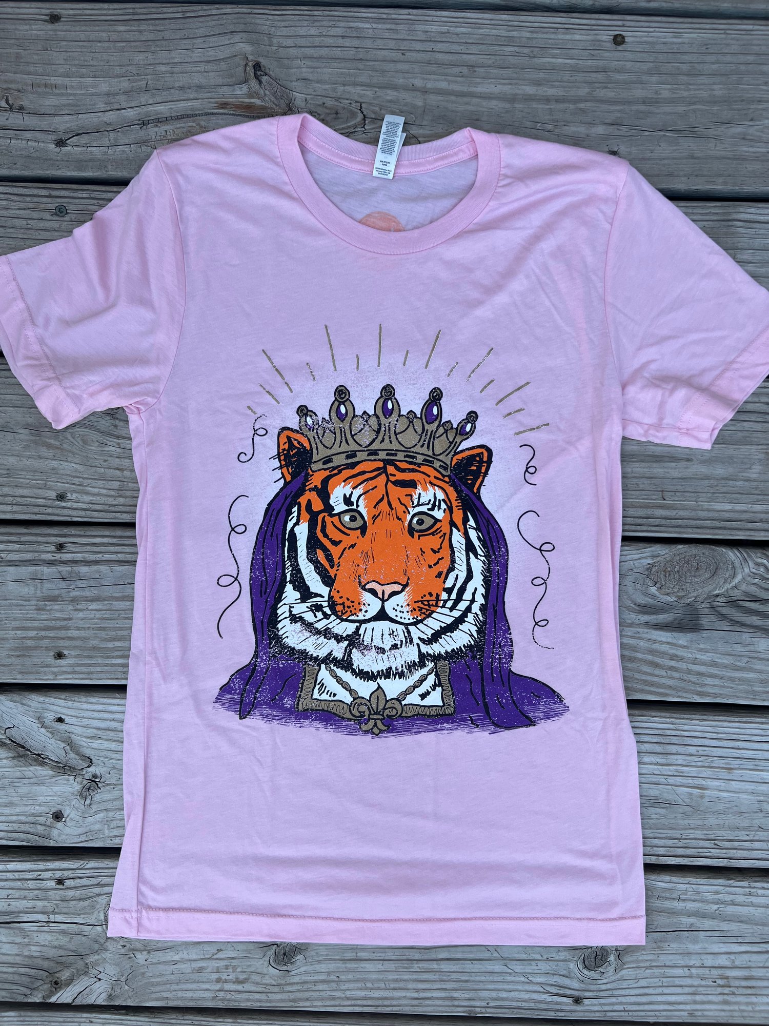 Image of Adult Tiger Queen on Pink 