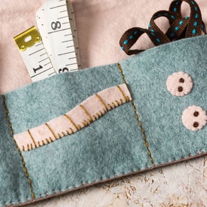 Image of Sewing Roll Felt Craft Kit