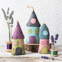 Image 1 of Lavender Houses Felt Craft Kit