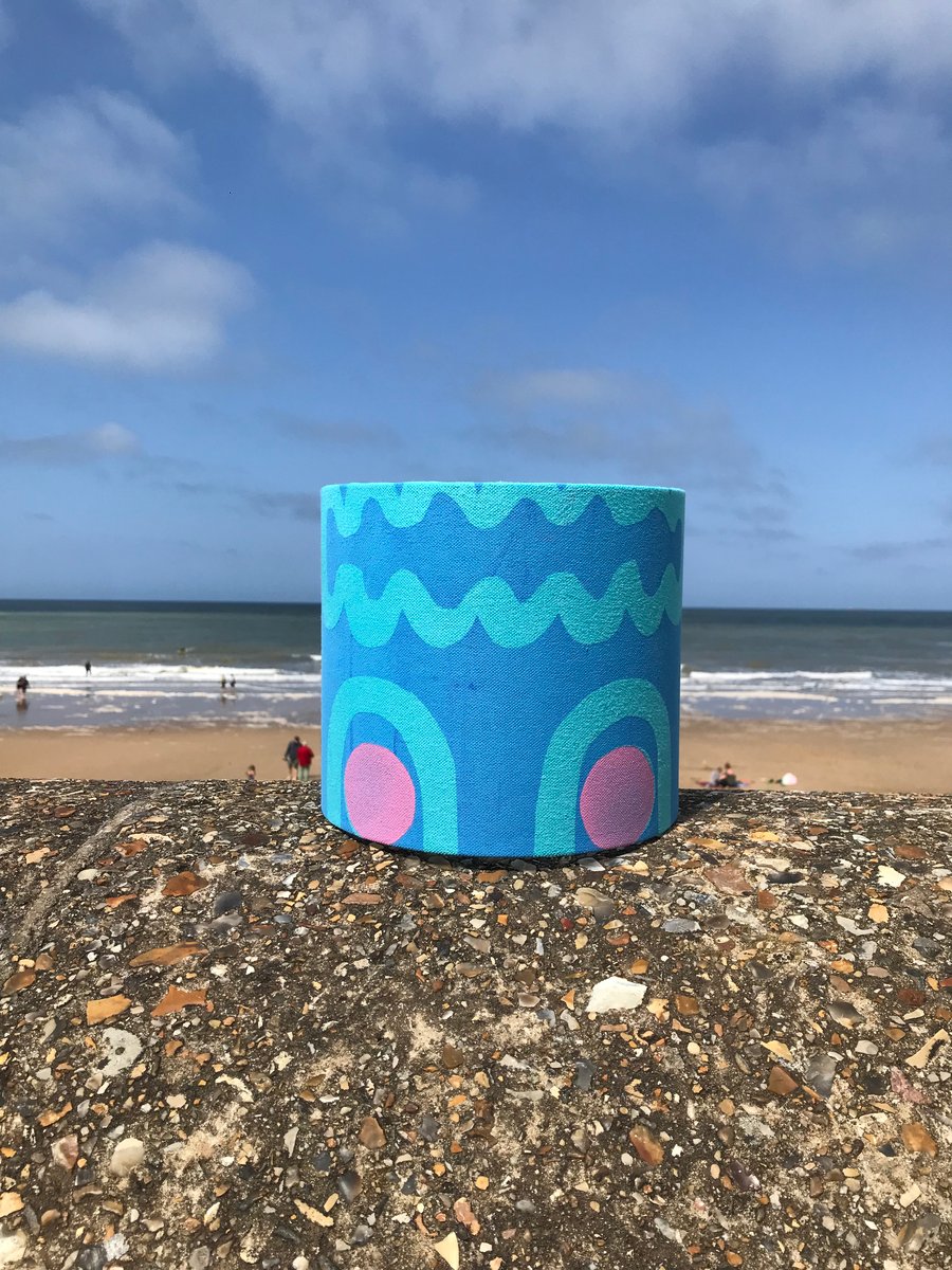 Image of FRIDA- 20cm drum in turquoise & pink