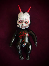 Pain/Ter doll