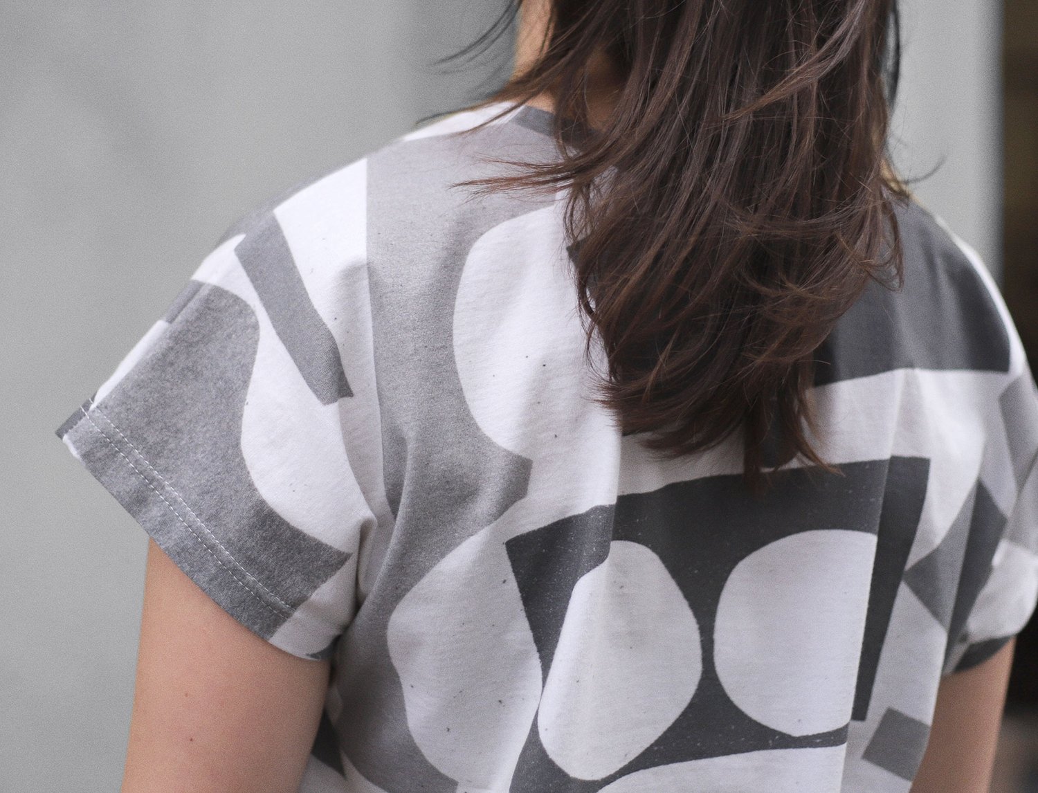 Image of GREY SHAPES TSHIRT