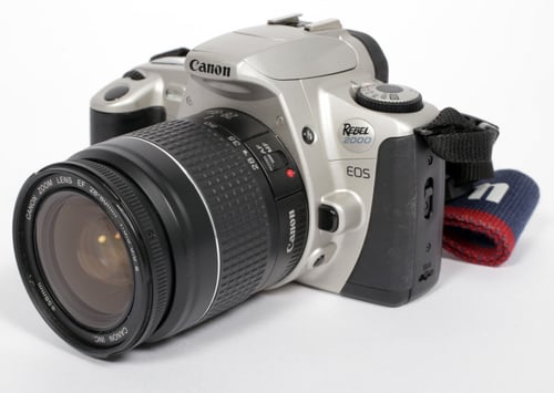 Image of Canon EOS Rebel 2000 35mm SLR Film Camera with 28-80mm II zoom lens TESTED