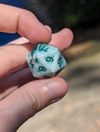 Image 3 of Pond Mist Standard D20 Single