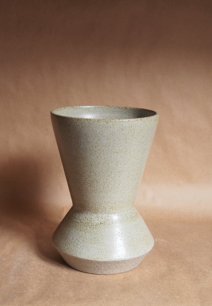 Image of Tumu Vase - Kirikiri