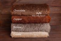 Image 2 of Faux fur short hair chocolate copper brown cream