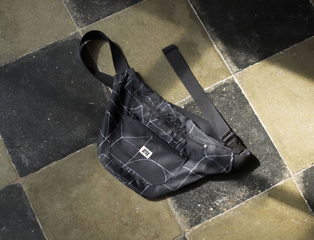 Image of BLACK WAIST BAG (preorder)