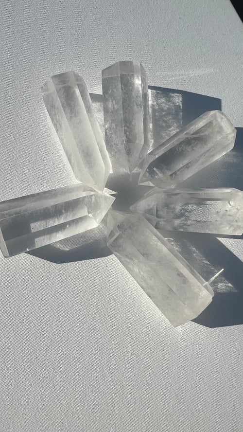 Image of Extra Large Quartz Points :: Polished