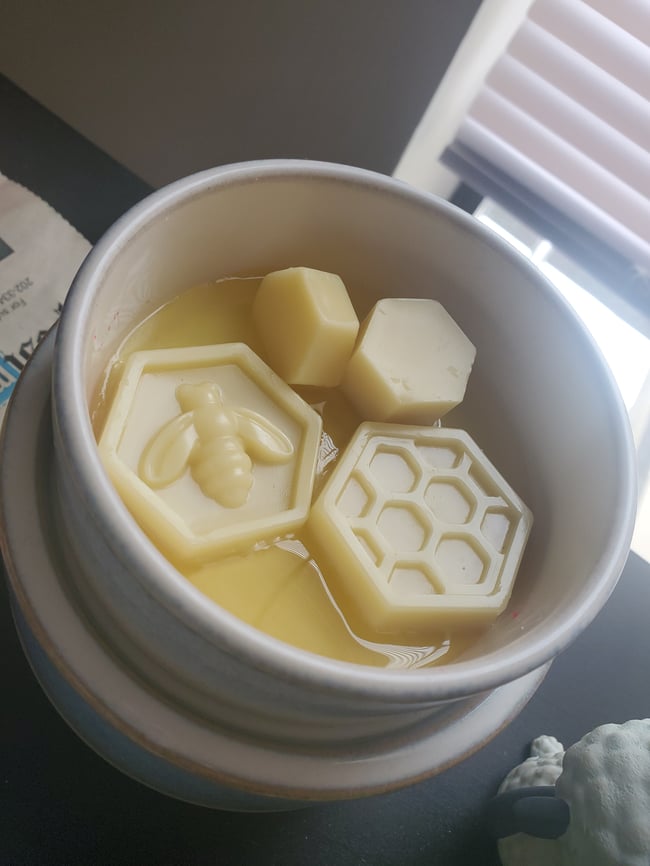 6oz Beeswax Melts