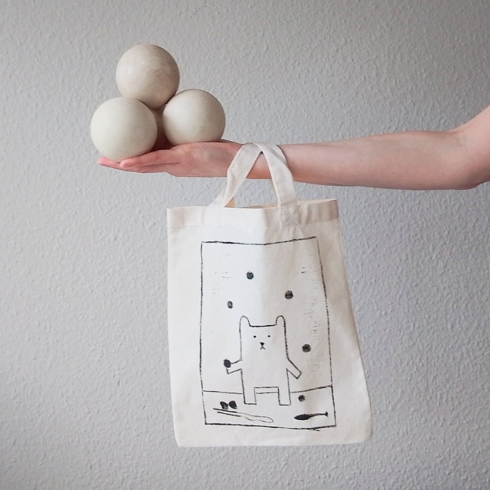 Image of Totebag - Juggling Bear