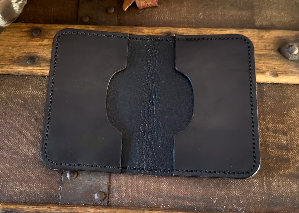 Image of The Arnot Wallet